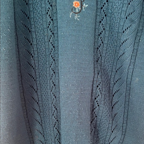 Blue Cape Cod Crew Neck Sweater with Cable Knit Pattern - Picture 4 of 6